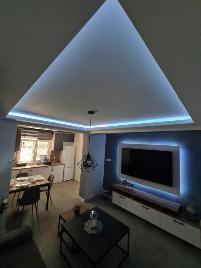 Apartment Nikcevic Tivat Buitenkant foto