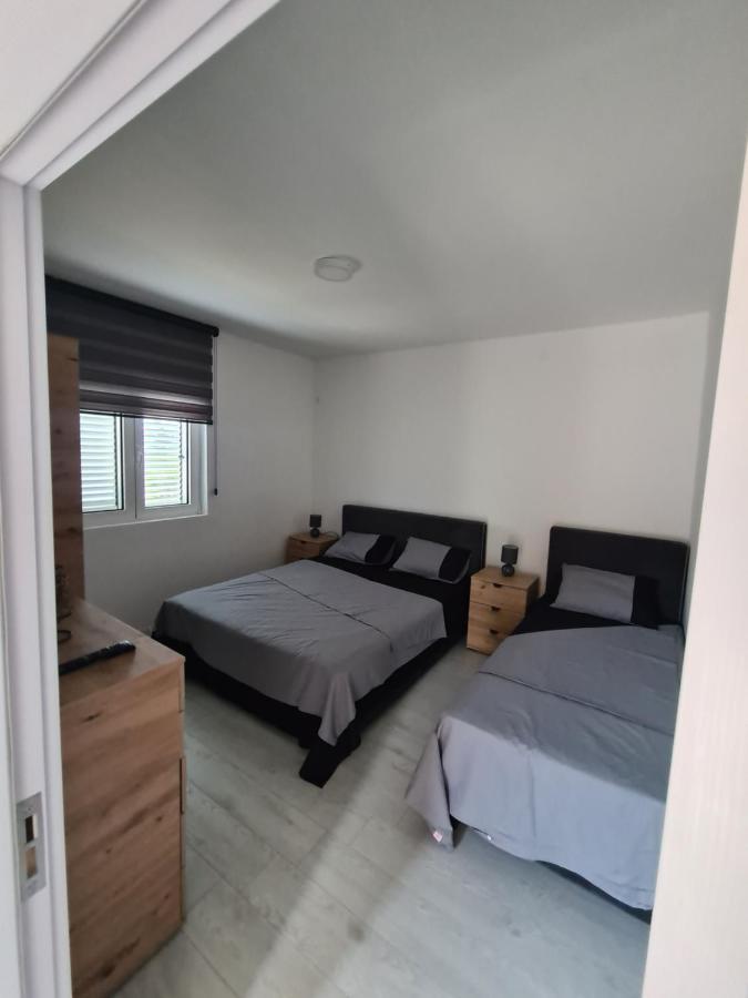 Apartment Nikcevic Tivat Buitenkant foto